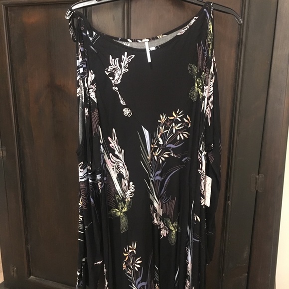 NWT Free People Clear Skies Cold Shoulder Tunic - Picture 3 of 6